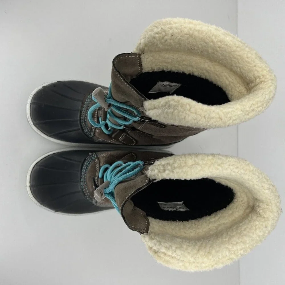 Cat & Jack Thermolite Insulated Girls Size 2 Faux FurLined Duck Boots